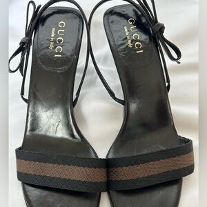 GUCCI 90s Strappy Sexy Sandals. Size 7.5 Classic Gucci stripe. Never Worn